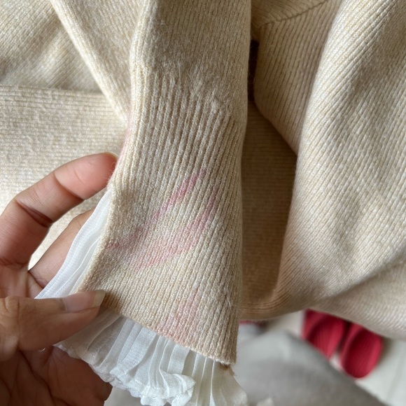 Beige Sweater with Frilly Neck and Sleeves - Picture 6 of 13